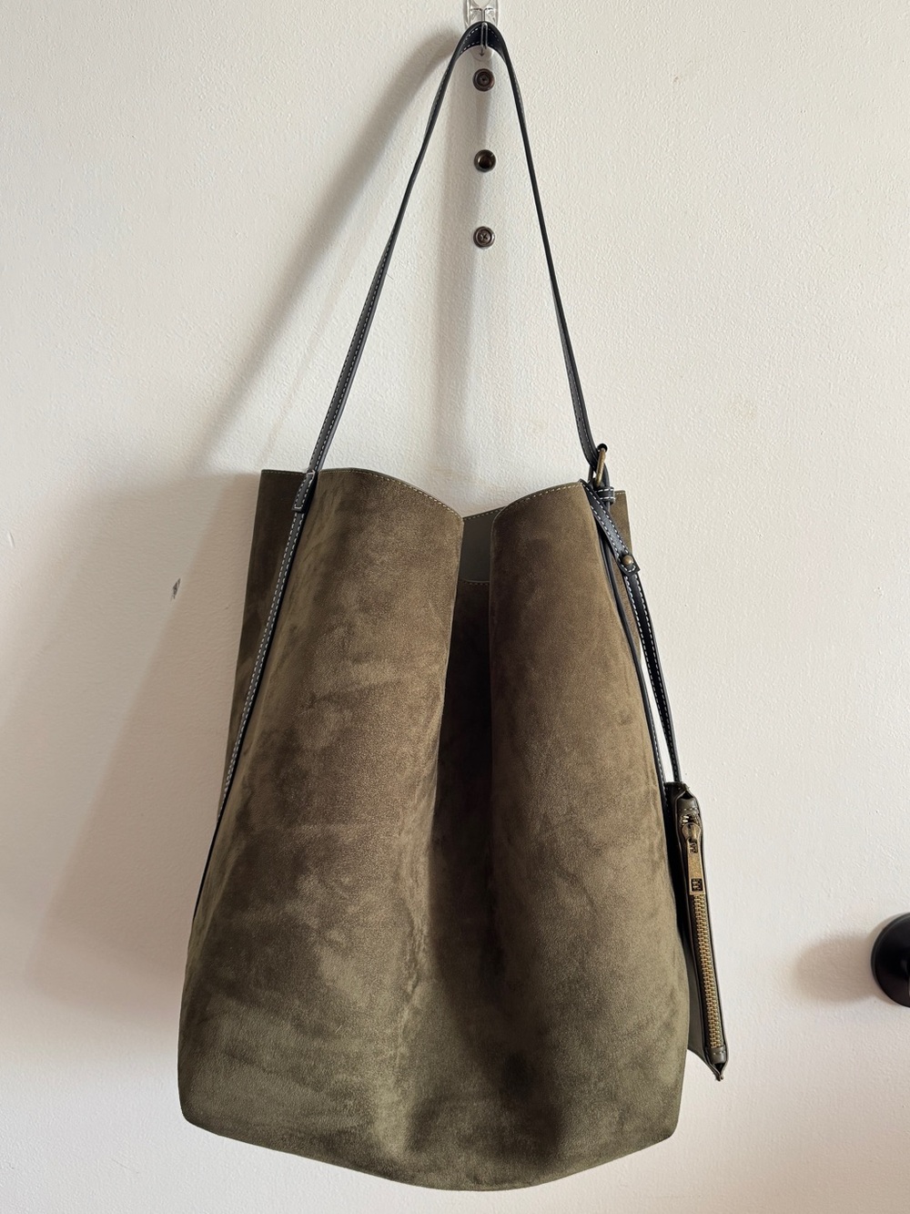 GAP Olive Vegan Suede Bucket Shoulder Bag with Black Strap and Zipper Mini bag